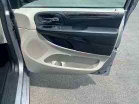 2016 DODGE GRAND CARAVAN PASSENGER VANS V6, 3.6 LITER SE MINIVAN 4D - Eddies Auto Sales