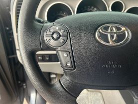 2010 TOYOTA TUNDRA DOUBLE CAB PICKUP V8, FLEX FUEL, 5.7 LITER PICKUP 4D 6 1/2 FT