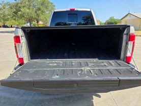 2018 FORD F250 SUPER DUTY CREW CAB PICKUP V8, TURBO DIESEL, 6.7L LARIAT PICKUP 4D 6 3/4 FT