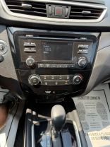 2016 Nissan Rogue - Image 13