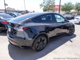 -2022 Tesla Model Y - Image 6