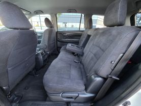 2017 Honda Pilot - Image 11