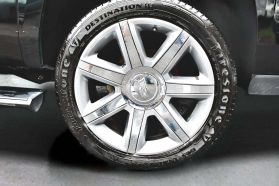 2017 CADILLAC ESCALADE ESV SUV V8, 6.2 LITER PREMIUM LUXURY SPORT UTILITY 4D