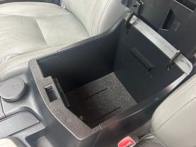 2010 TOYOTA TUNDRA DOUBLE CAB PICKUP V8, FLEX FUEL, 5.7 LITER PICKUP 4D 6 1/2 FT