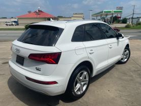 2018 AUDI Q5 SUV 4-CYL, TURBO, 2.0 LITER PREMIUM W/TECHNOLOGY VALUE PKG SPORT UTILITY 4D