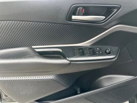 2021 TOYOTA C-HR SUV BLACK AUTOMATIC - CARPALACE, Chantilly, VA. 38.91645215435775, -77.47495885092432