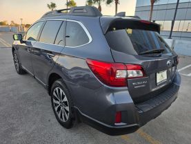 2017 Subaru Outback - Image 4