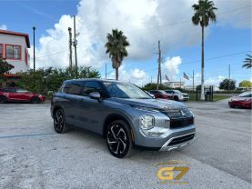 2022 Mitsubishi Outlander - Image 7