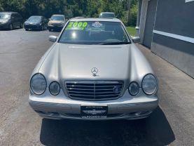 2000 MERCEDES-BENZ E-CLASS SEDAN V6, 3.2 LITER E 320 SEDAN 4D