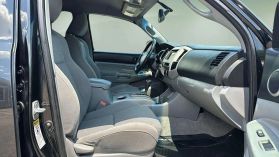2010 Toyota Tacoma Double Cab - Image 17