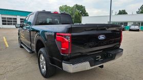 2025 Ford F150 Supercrew Cab - Image 6