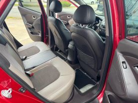2011 HYUNDAI TUCSON SUV 4-CYL, 2.4 LITER GLS SPORT UTILITY 4D