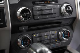 2015 Ford F150 Supercrew Cab - Image 33