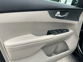 2020 Kia Forte - Image 6