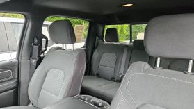 2025 Ram 1500 Crew Cab - Image 12