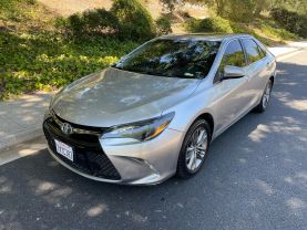 2017 TOYOTA CAMRY SE SEDAN 4D