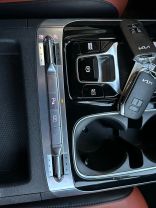 2024 KIA CARNIVAL VAN V6, GDI, 3.5 LITER SX VAN 4D