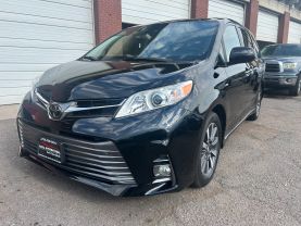 2019 TOYOTA SIENNA VAN V6, 3.5 LITER XLE MINIVAN 4D