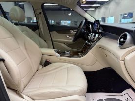 2017 MERCEDES-BENZ GLC