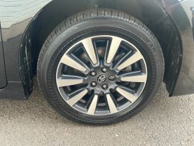 2019 TOYOTA SIENNA VAN V6, 3.5 LITER XLE MINIVAN 4D
