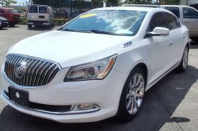 2014 BUICK LACROSSE SEDAN V6, 3.6 LITER LEATHER SEDAN 4D