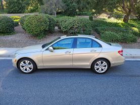 2010 MERCEDES-BENZ C-CLASS C 300 4MATIC LUXURY SEDAN 4D