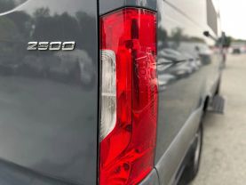 2019 Mercedes-benz Sprinter 2500 Cargo - Image 33