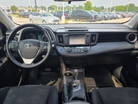 2017 TOYOTA RAV4 HYBRID SUV 4-CYL, HYBRID, 2.5 LITER XLE SPORT UTILITY 4D