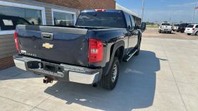 2009 CHEVROLET SILVERADO 2500 HD CREW CAB PICKUP V8, 6.0 LITER LT PICKUP 4D 6 1/2 FT