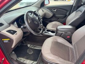 2011 HYUNDAI TUCSON SUV 4-CYL, 2.4 LITER GLS SPORT UTILITY 4D