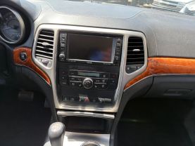 2011 JEEP GRAND CHEROKEE SUV V8, 5.7 LITER OVERLAND SPORT UTILITY 4D