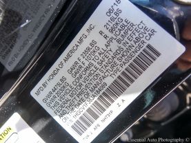 -2018 Honda Accord - Image 19