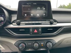 2020 Kia Forte - Image 15