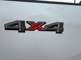 2024 FORD F250 SUPER DUTY CREW CAB PICKUP V8, TURBO DIESEL, 6.7 LITER XLT PICKUP 4D 6 3/4 FT