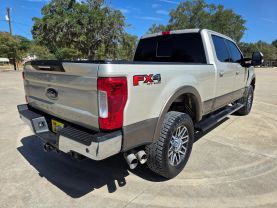 2018 FORD F250 SUPER DUTY CREW CAB PICKUP V8, TURBO DIESEL, 6.7L LARIAT PICKUP 4D 6 3/4 FT