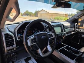 2018 FORD F250 SUPER DUTY CREW CAB PICKUP V8, TURBO DIESEL, 6.7L LARIAT PICKUP 4D 6 3/4 FT