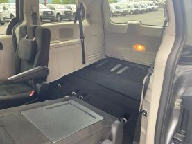 2016 DODGE GRAND CARAVAN PASSENGER VANS V6, 3.6 LITER SE MINIVAN 4D - Eddies Auto Sales