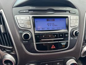 2011 HYUNDAI TUCSON SUV 4-CYL, 2.4 LITER GLS SPORT UTILITY 4D