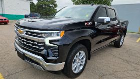 2025 Chevrolet Silverado 1500 Crew Cab - Image 1
