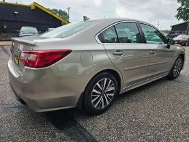 2018 SUBARU LEGACY SEDAN 4-CYL, PZEV, 2.5 LITER 2.5I PREMIUM SEDAN 4D