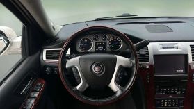 2014 Cadillac Escalade Esv - Image 31