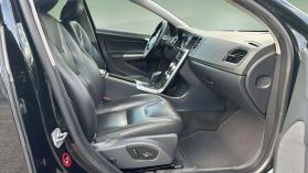 2015 Volvo V60 - Image 22