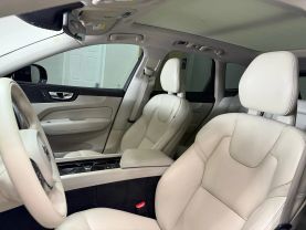 2018 VOLVO XC60