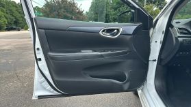 2018 Nissan Sentra - Image 10