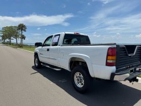 2003 GMC SIERRA 2500 HD EXTENDED CAB PICKUP V8, TURBO DIESEL, 6.6L SLE PICKUP 4D 6 1/2 FT