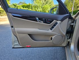 2010 MERCEDES-BENZ C-CLASS C 300 4MATIC LUXURY SEDAN 4D