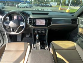 2021 Volkswagen Atlas Cross Sport Sel Sport Utility 4d - Image 9