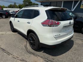 2016 Nissan Rogue - Image 8