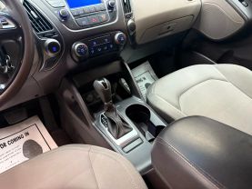 2015 HYUNDAI TUCSON