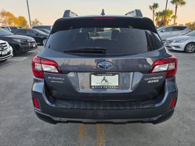 2017 Subaru Outback - Image 5
